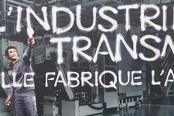 L'industrie transmet
